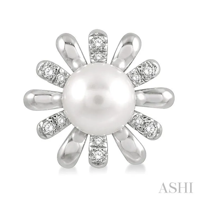 1/6 Ctw Floral 6MM Round Cultured Pearls & Round Cut Diamond Earring in 10K White Gold