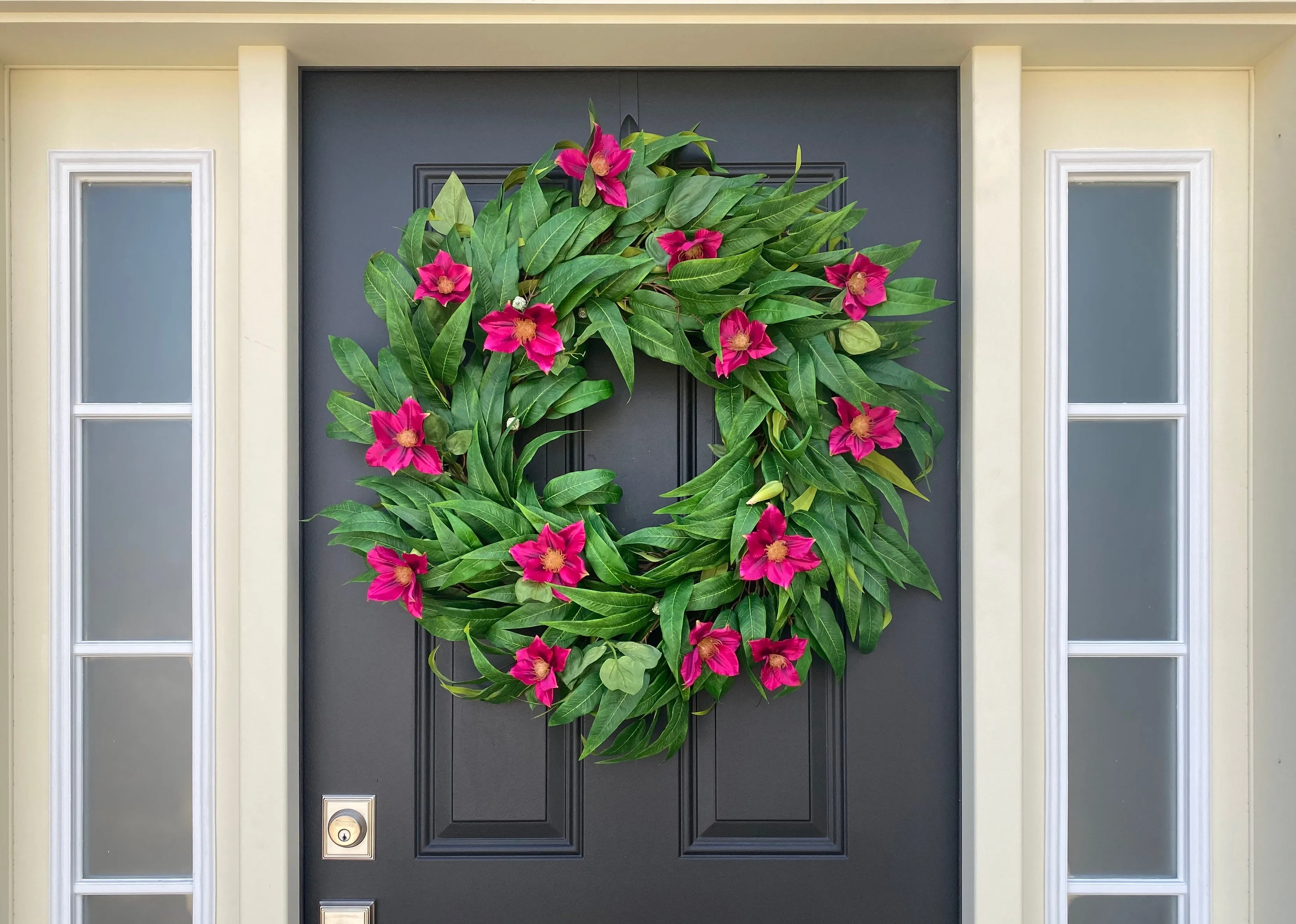 Clematis Tropical Summer Home Wreath
