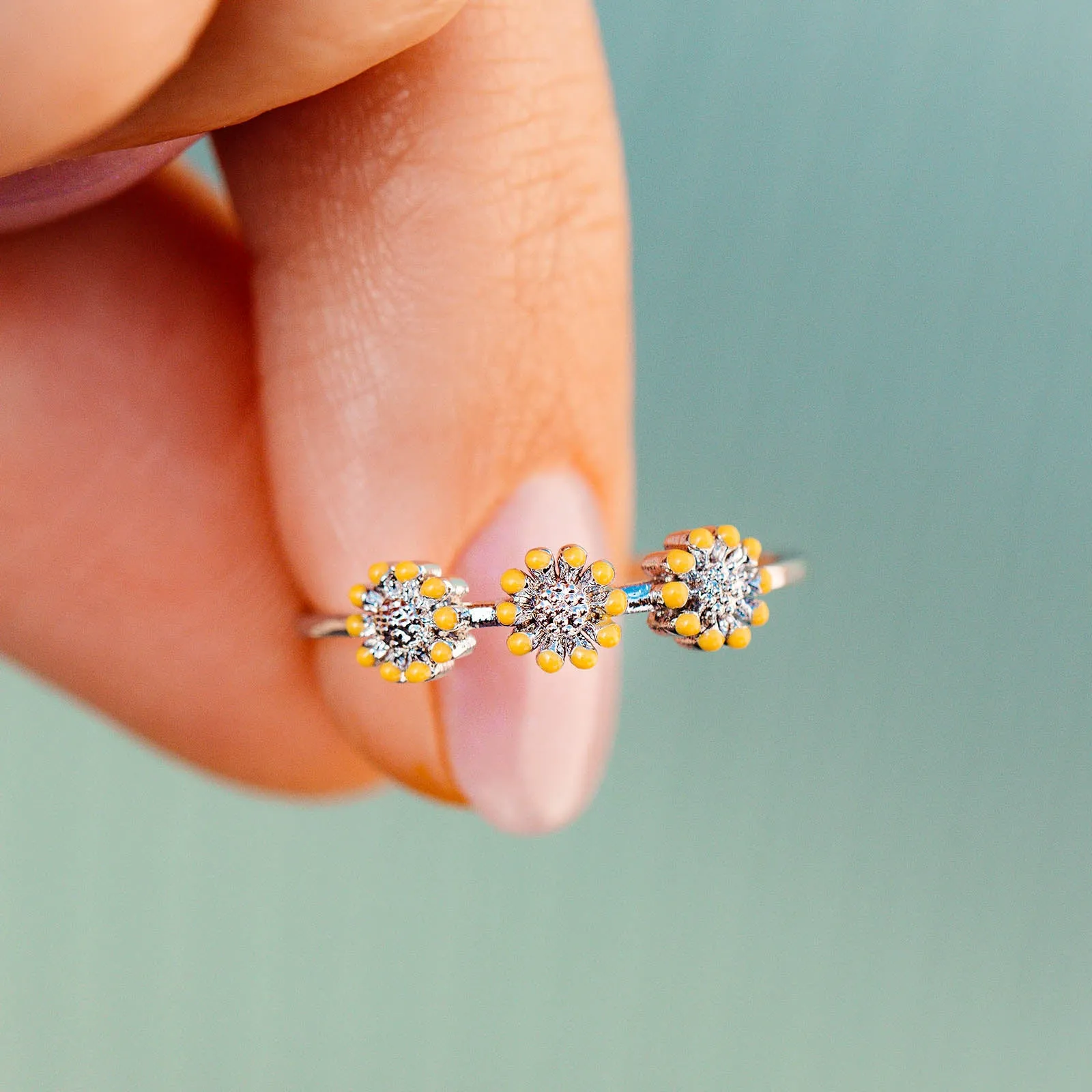 Perfect Posies Ring