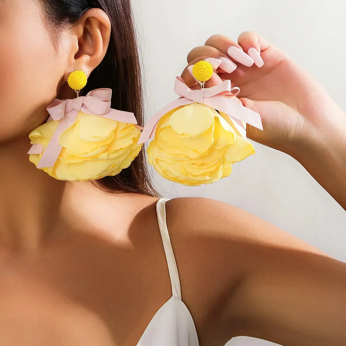 TEEK - Big Fab Flower Earrings