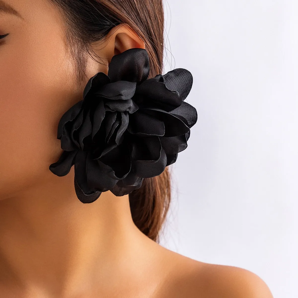 TEEK - Big Fab Flower Earrings
