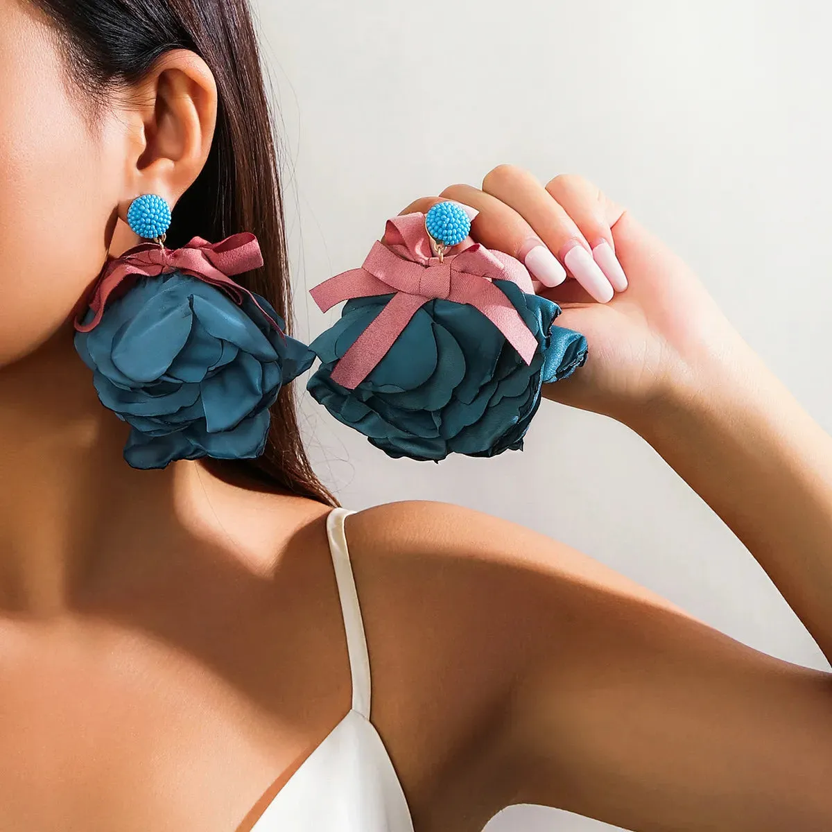 TEEK - Big Fab Flower Earrings