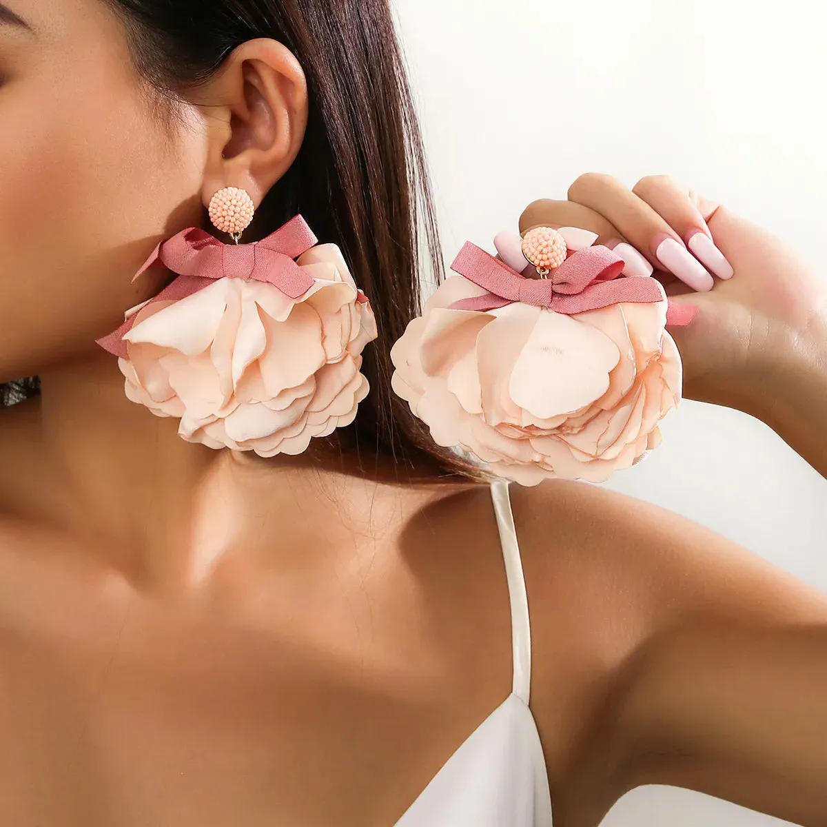 TEEK - Big Fab Flower Earrings
