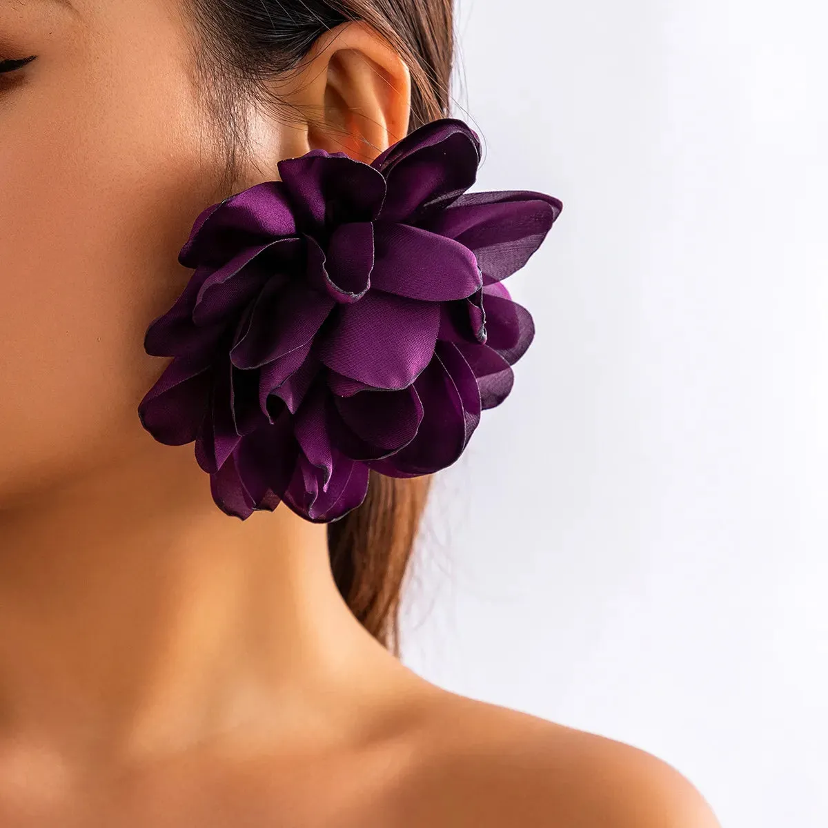 TEEK - Big Fab Flower Earrings